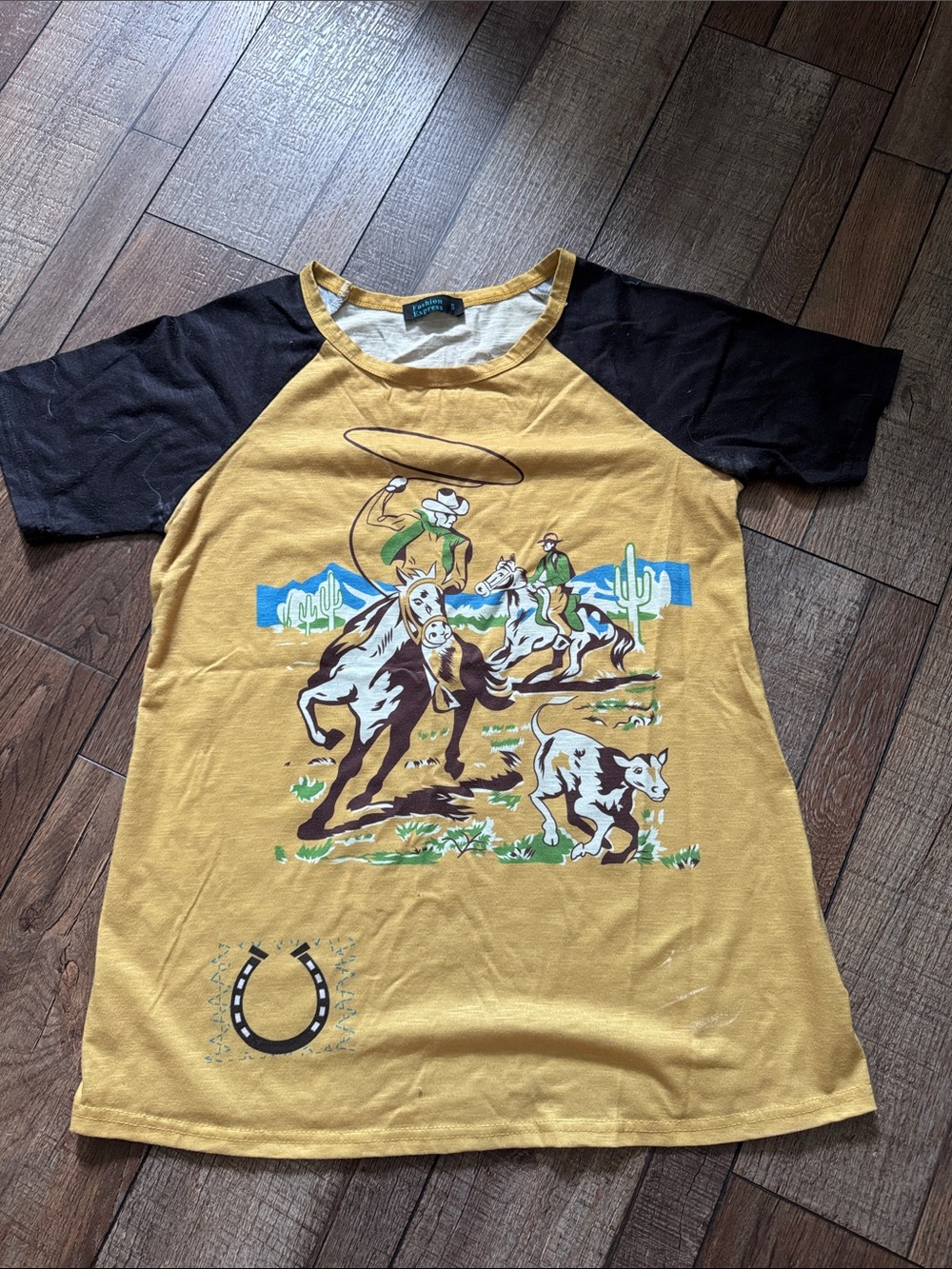 Vintage-Inspired Western Graphic Raglan Tee - Mustard/Black